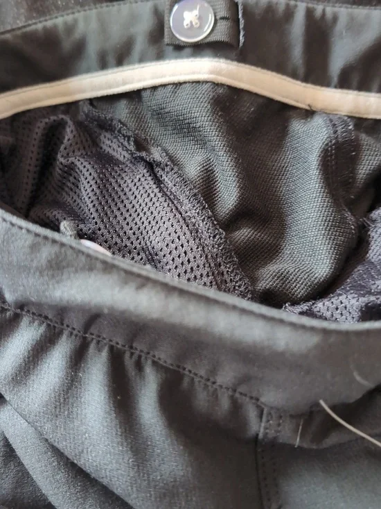 L.L. Bean Black Hiking Pants - Picture 10 of 15